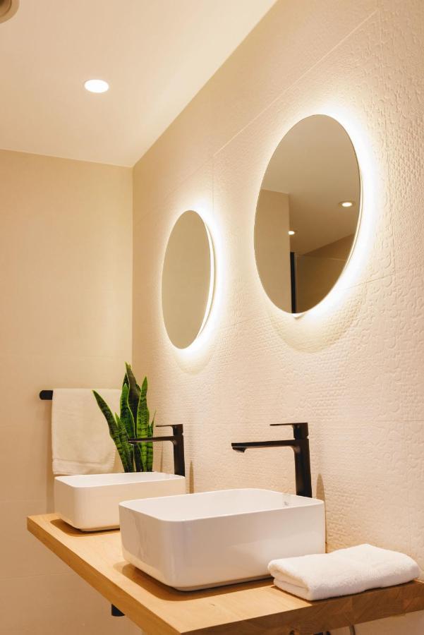 Bravissimo Cort Reial Duplex, Spacious With 3 Bedrooms 지로나 외부 사진