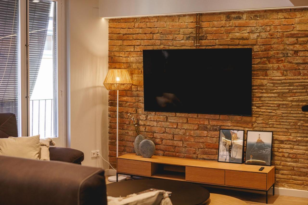 Bravissimo Cort Reial Duplex, Spacious With 3 Bedrooms 지로나 외부 사진