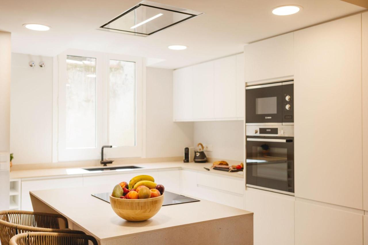 Bravissimo Cort Reial Duplex, Spacious With 3 Bedrooms 지로나 외부 사진