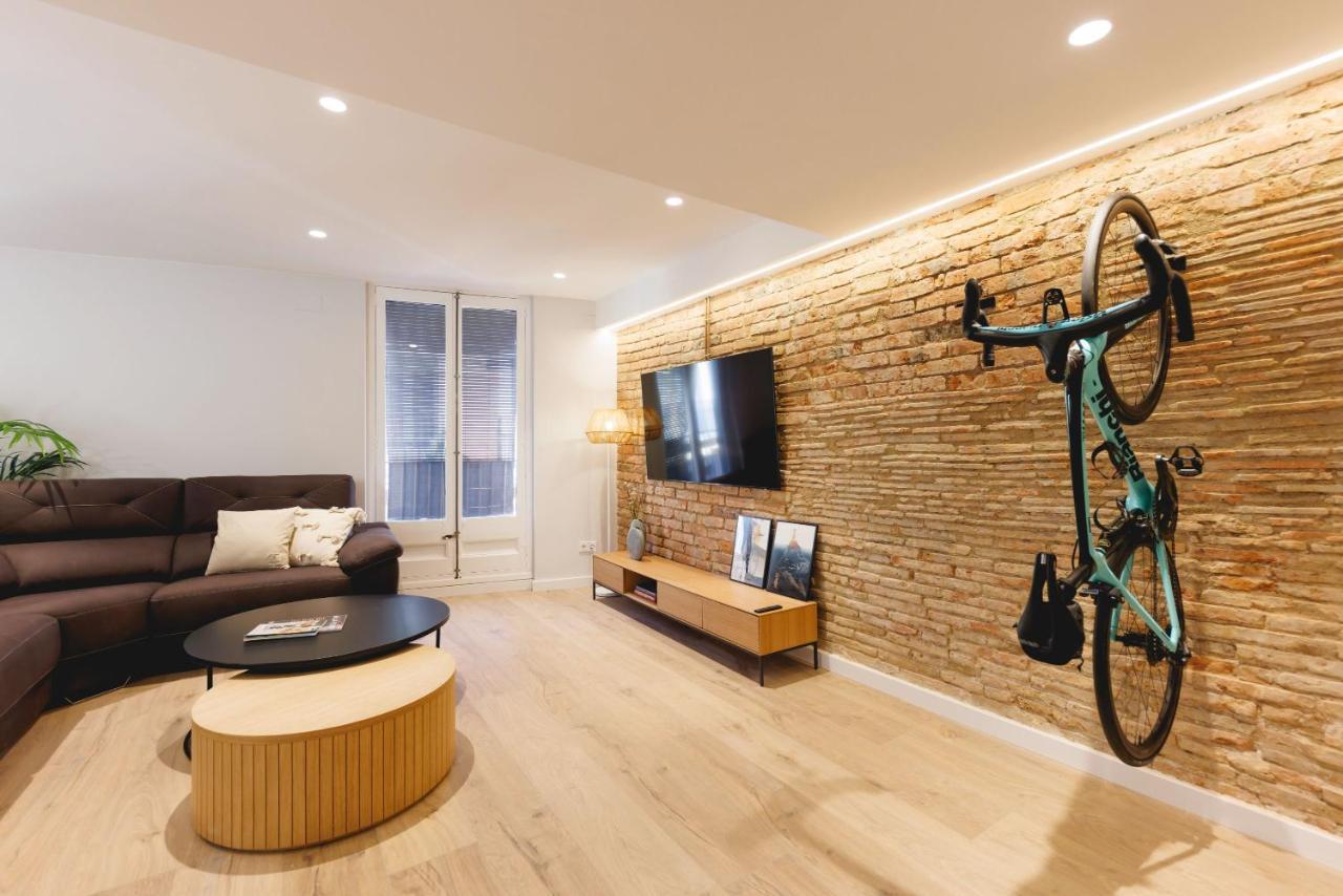 Bravissimo Cort Reial Duplex, Spacious With 3 Bedrooms 지로나 외부 사진