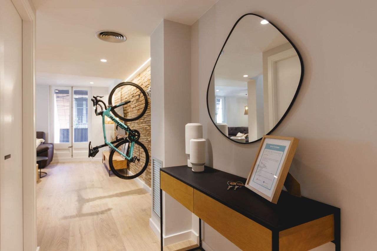 Bravissimo Cort Reial Duplex, Spacious With 3 Bedrooms 지로나 외부 사진