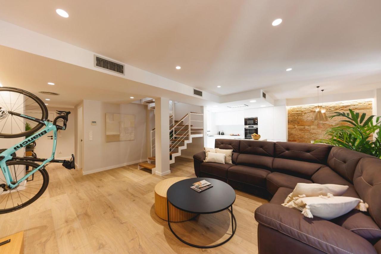 Bravissimo Cort Reial Duplex, Spacious With 3 Bedrooms 지로나 외부 사진